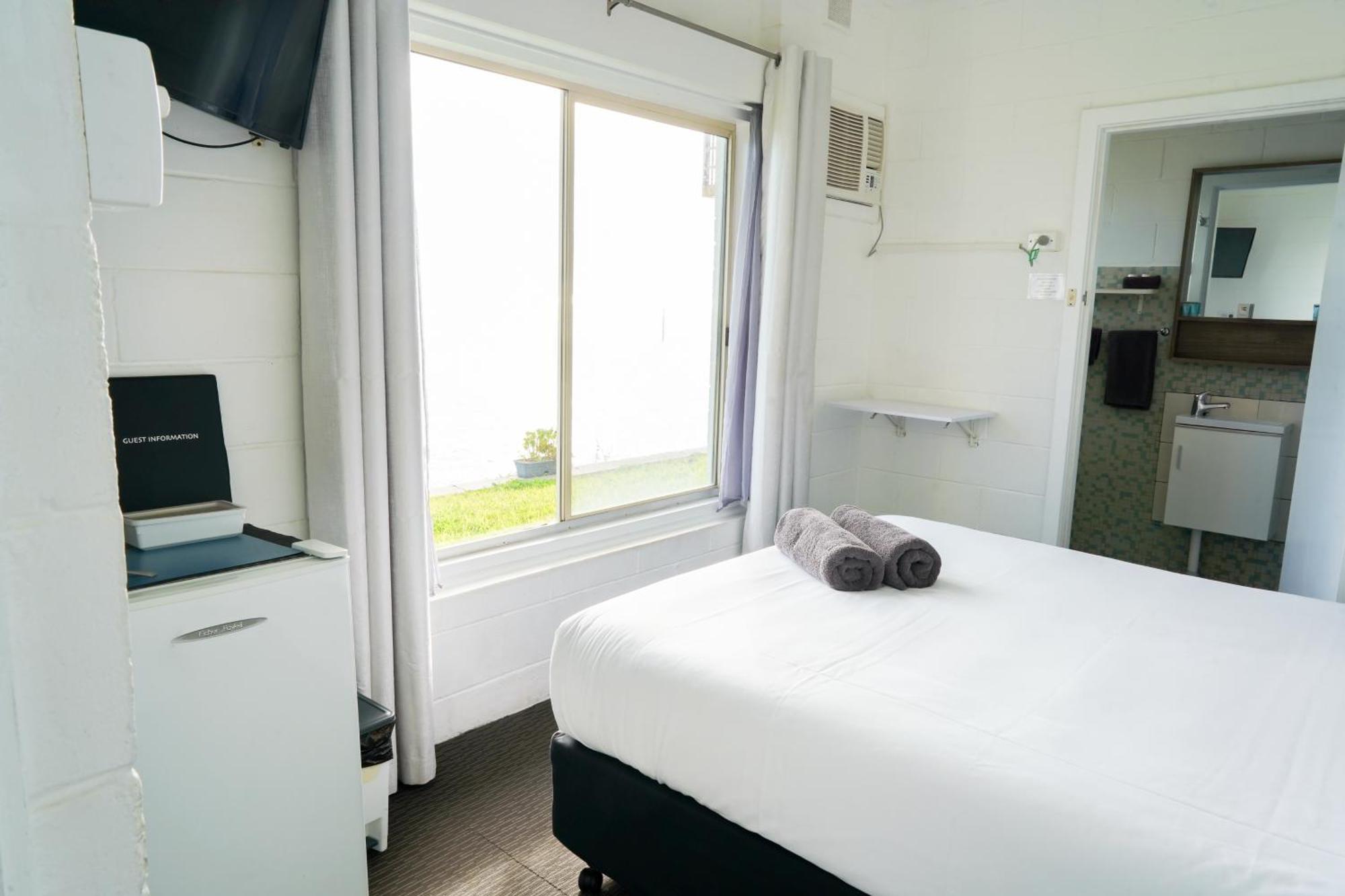 Meningie Waterfront Motel Dış mekan fotoğraf