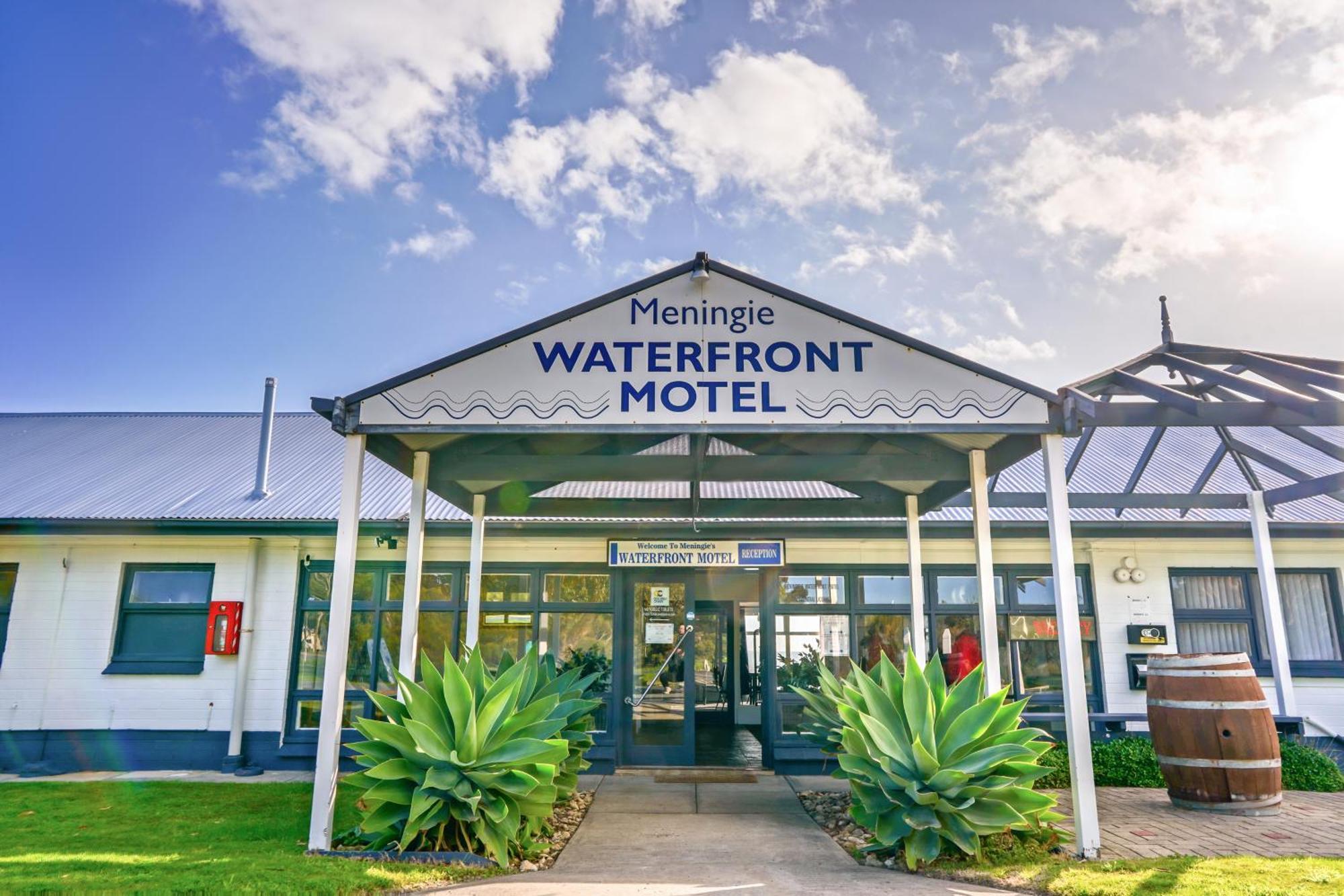 Meningie Waterfront Motel Dış mekan fotoğraf